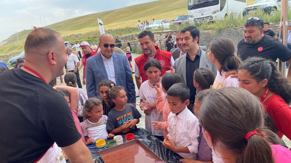 Hoçuvan Hasköy'de Çocuk Şenliği Yapıldı